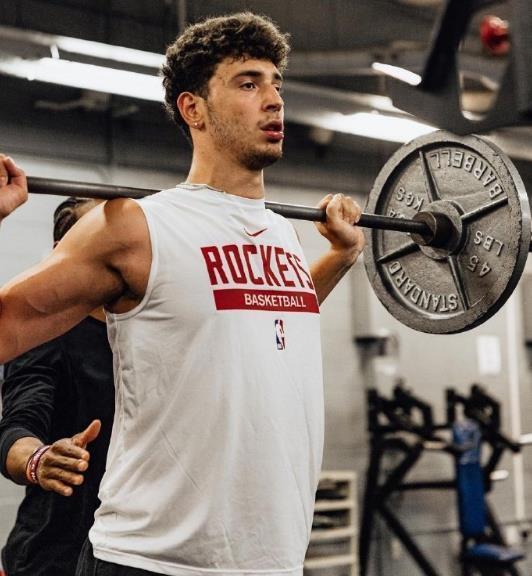 rrDj, 低相比, 休赛期申京