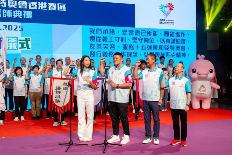 罗淑佩说, 最终超过, 名成人志愿 罗淑佩说, 最终超过, 名成人志愿